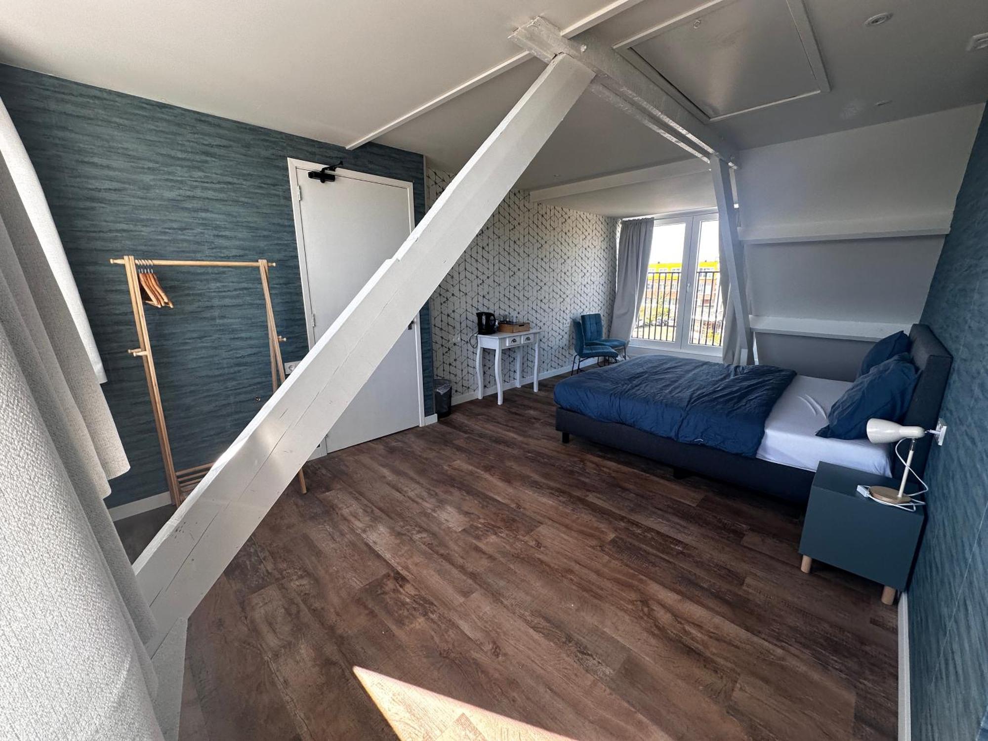 Bed and Breakfast Eetcafe Punt Roelofarendsveen Esterno foto