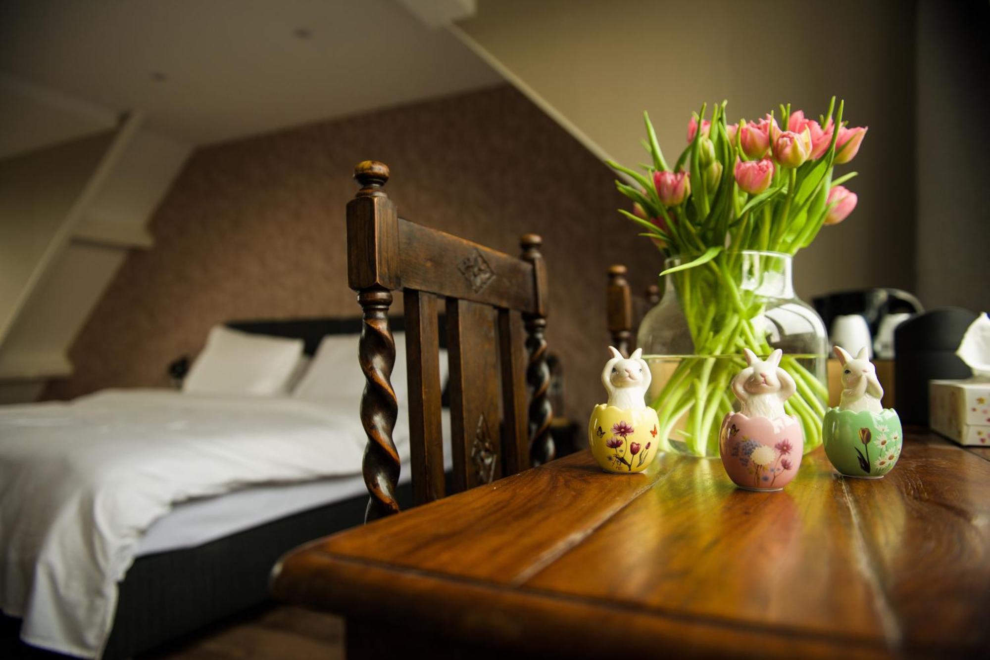 Bed and Breakfast Eetcafe Punt Roelofarendsveen Esterno foto